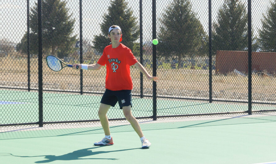 Boys tennis starts using new courts, only have one coach