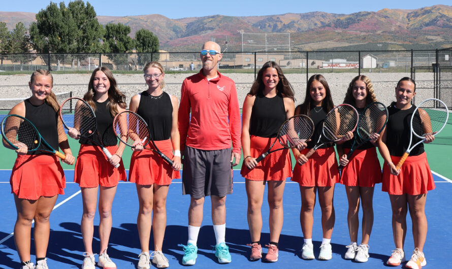 Girls tennis takes 2nd at region, preps for state