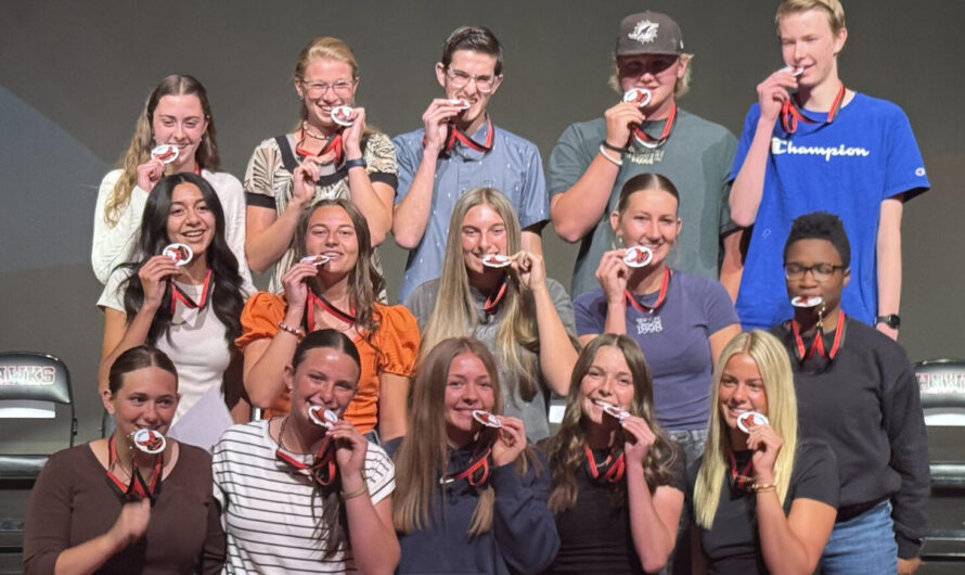 15 students receive S Awards at NS